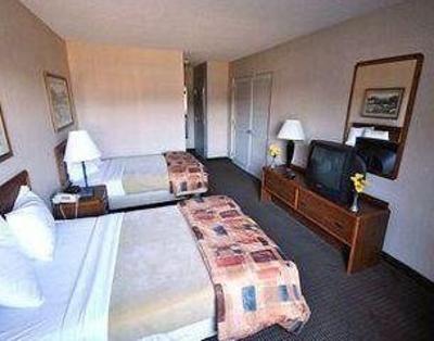 фото отеля Ramada Moraine Hotel