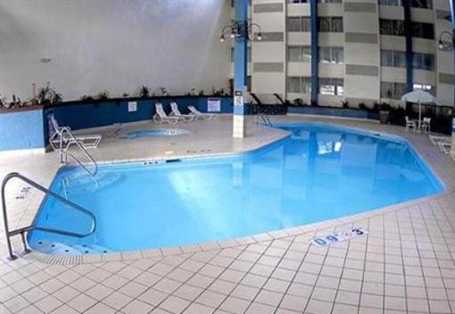 фото отеля Ramada Moraine Hotel