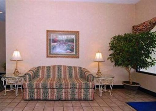 фото отеля Comfort Inn Canton (North Carolina)