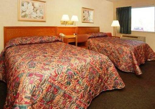 фото отеля Econo Lodge Bluefield (West Virginia)