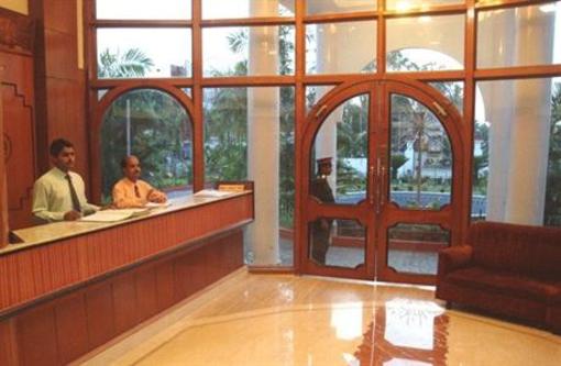 фото отеля East Palace Hotel Kolkata