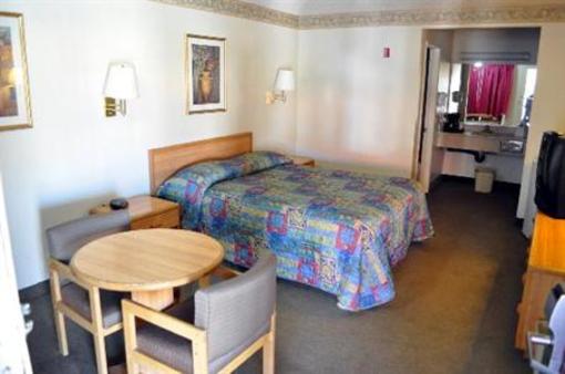 фото отеля Americas Best Value Inn Hesperia