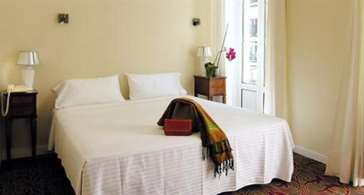 фото отеля Grand Hotel De La Poste Saint-Jean-de-Luz