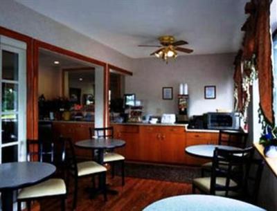 фото отеля Super 8 Imlay City
