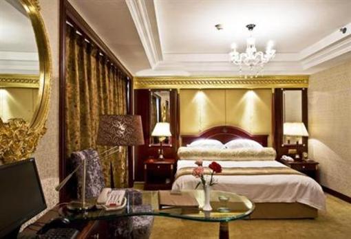 фото отеля New Paris Hotel