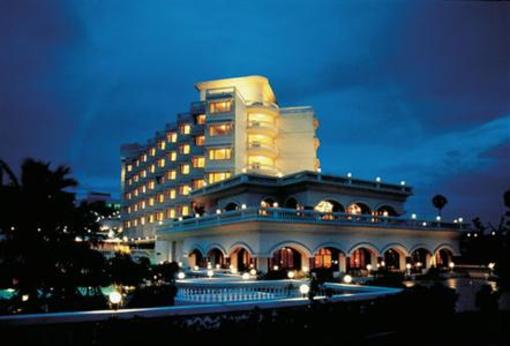 фото отеля The Gateway Hotel Beach Road