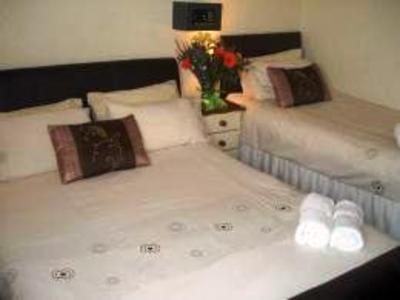 фото отеля Meadow View Guest House