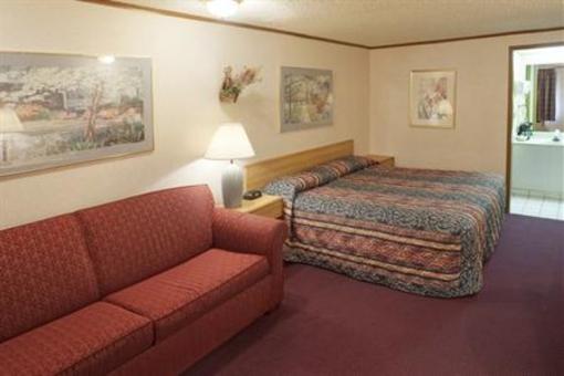 фото отеля Americas Best Value Inn & Suites - Monroe