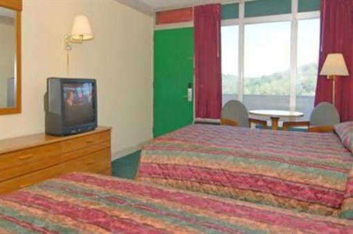 фото отеля Econo Lodge London (Kentucky)