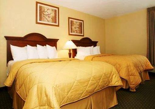 фото отеля Comfort Inn Madison