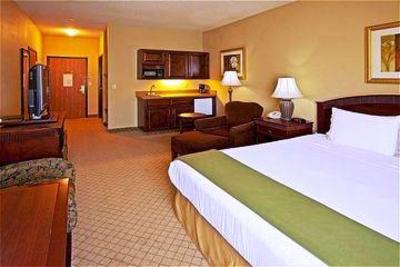 фото отеля Holiday Inn Express Fairfield