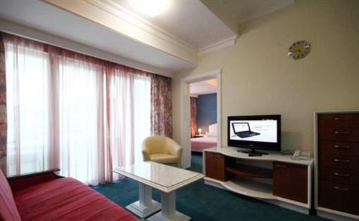 фото отеля Bella Vista Hotel Budva