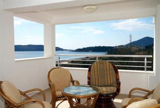 фото отеля Bella Vista Hotel Budva