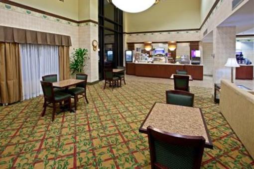 фото отеля Holiday Inn Express Hotel & Suites Shelbyville