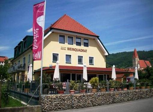 фото отеля Hotel Garni Weinquadrat