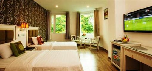 фото отеля Ruby River Hotel