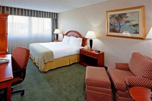 фото отеля Holiday Inn Express Elmira Horseheads