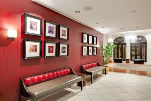 фото отеля Hotel Cass Holiday Inn Express