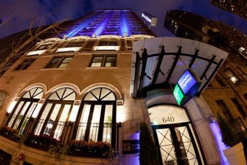 фото отеля Hotel Cass Holiday Inn Express