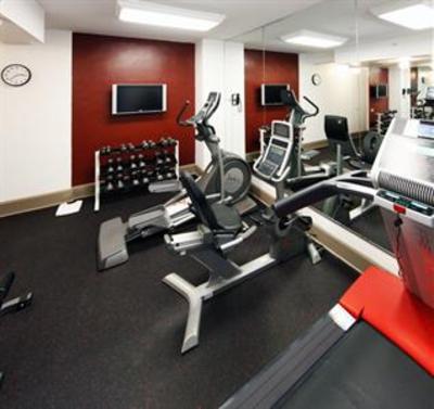 фото отеля Hotel Cass Holiday Inn Express