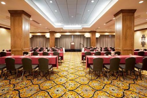фото отеля Crowne Plaza San Antonio Riverwalk