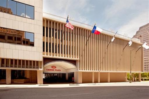 фото отеля Crowne Plaza San Antonio Riverwalk