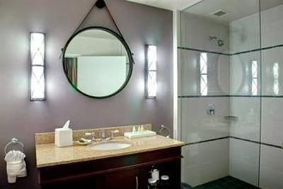 фото отеля Emily Morgan Hotel