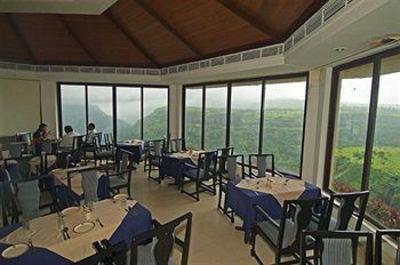 фото отеля Dukes Retreat Khandala