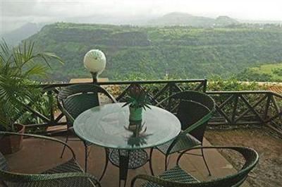 фото отеля Dukes Retreat Khandala