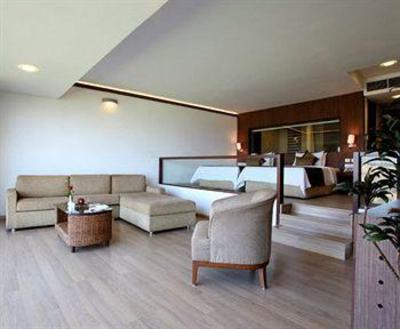 фото отеля Dukes Retreat Khandala
