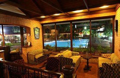 фото отеля Dukes Retreat Khandala