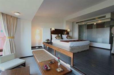фото отеля Dukes Retreat Khandala