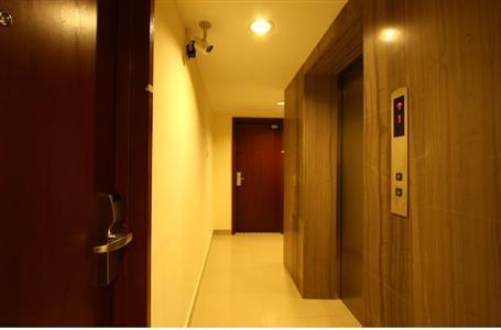 фото отеля Grand Hallmark Hotel