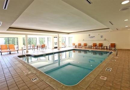 фото отеля Courtyard by Marriott Detroit Brighton