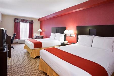 фото отеля Holiday Inn Express Cleveland Oakwood Village