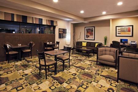 фото отеля Holiday Inn Express Cleveland Oakwood Village