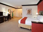 фото отеля Holiday Inn Express Cleveland Oakwood Village