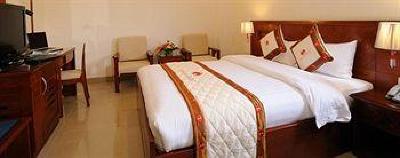 фото отеля Lan Lan Hotel 1