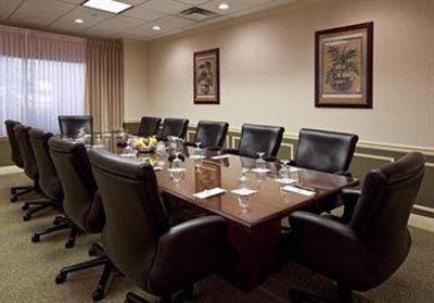 фото отеля Hilton Garden Inn Cincinnati Blue Ash