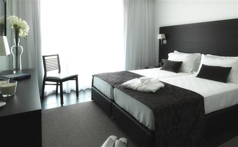 фото отеля Alvor Baia Hotel Apartamento