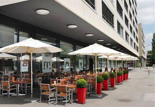 фото отеля Courtyard Zurich Nord