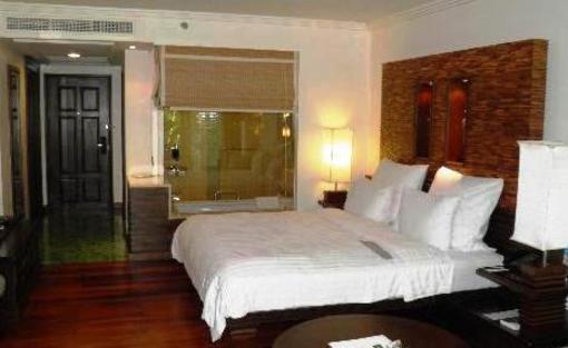 фото отеля Le Meridien Khao Lak Beach & Spa Resort