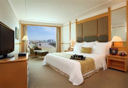 фото отеля Renaissance Saigon Riverside Hotel