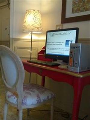 фото отеля Hotel Saint Louis Marseille