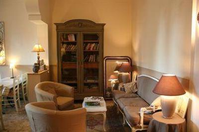фото отеля Hotel Saint Louis Marseille