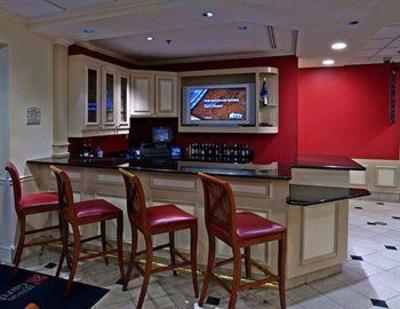 фото отеля Hilton Garden Inn Tallahassee