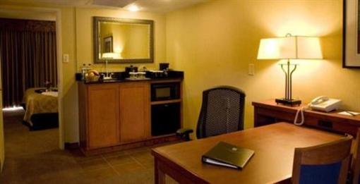 фото отеля Embassy Suites Hotel San Antonio Northwest / I-10