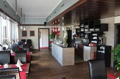 фото отеля Hotel Restaurant Central Zur Rampe