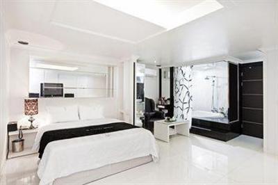 фото отеля Merdi Hotel