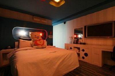 фото отеля Black Hole Hotel